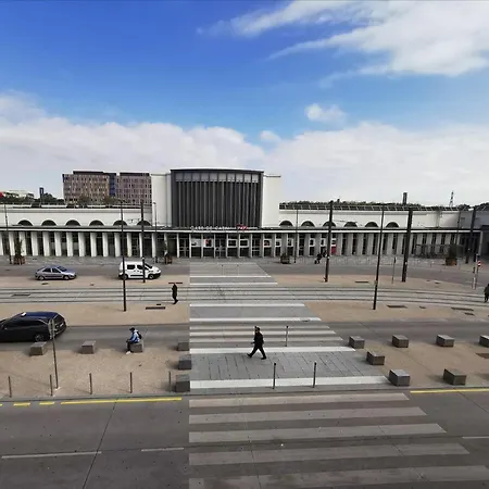 Отель La Consigne Gare Sncf Centre Кан