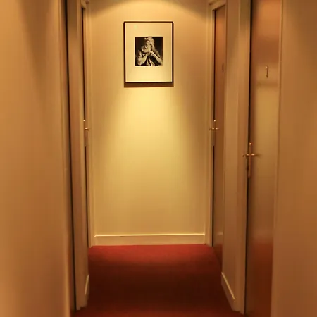 Отель La Consigne Gare Sncf Centre